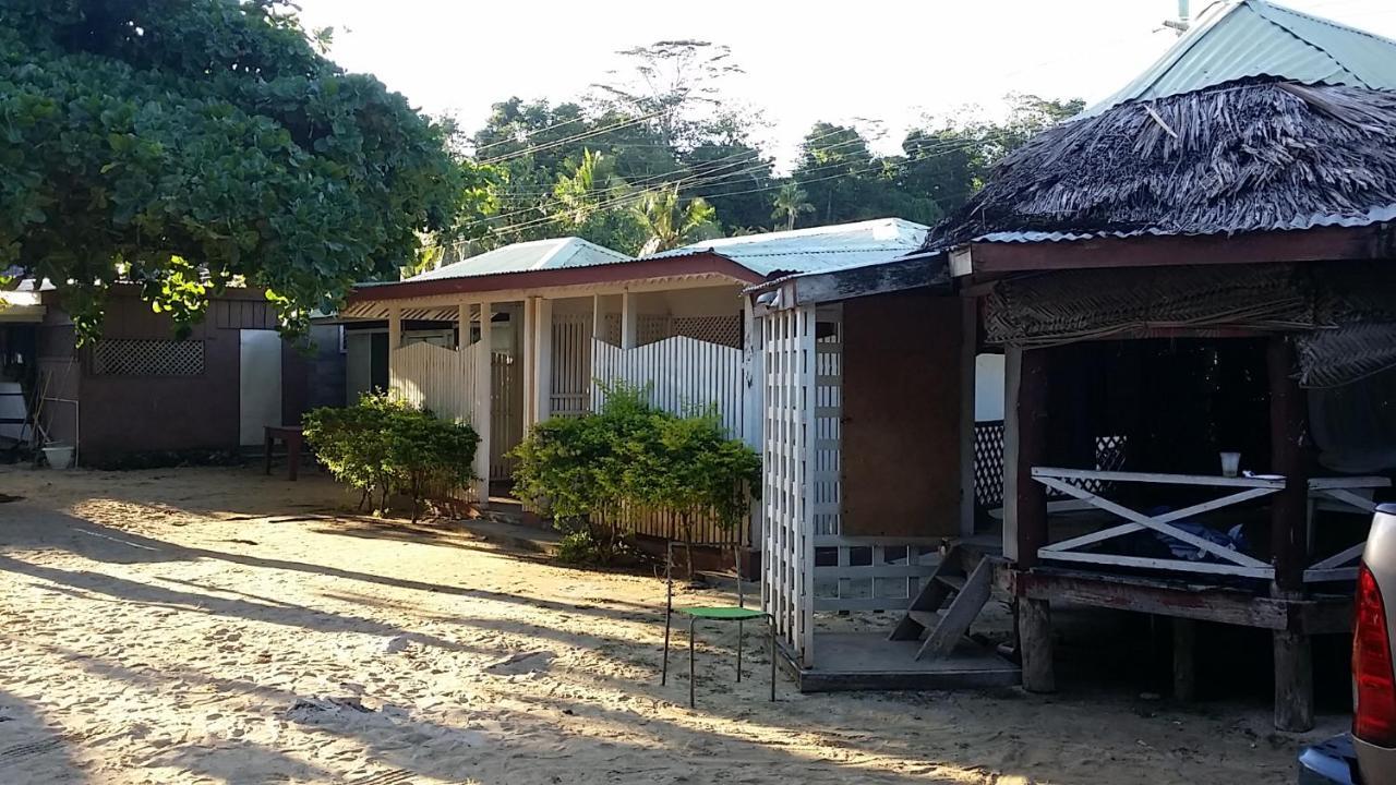 Hotel Vacation Beach Fales Manase Exterior foto